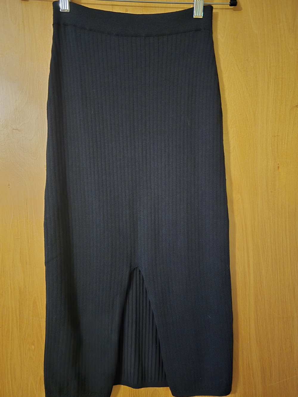 Free People Black Ribbed Knit Midi Skirt Women’s Small Pull-On Boho Minimalist - Picture 2 of 5